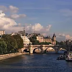 Private Apartments - Saint Paul - Marais